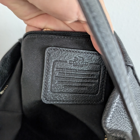 Coach Black Pebbled Leather Women's Bag - Picture 6 of 9